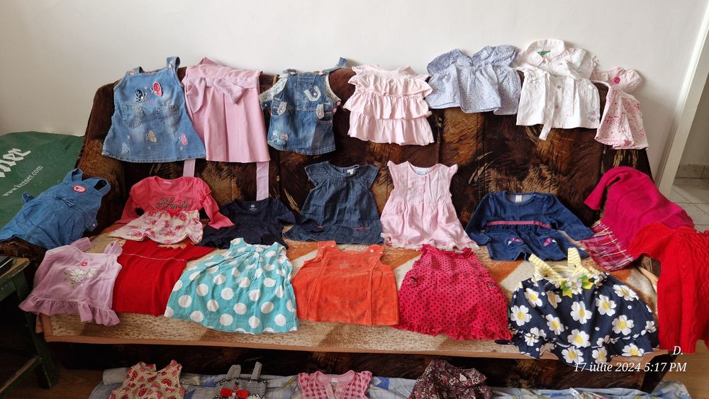 Rochițe pentru fetite