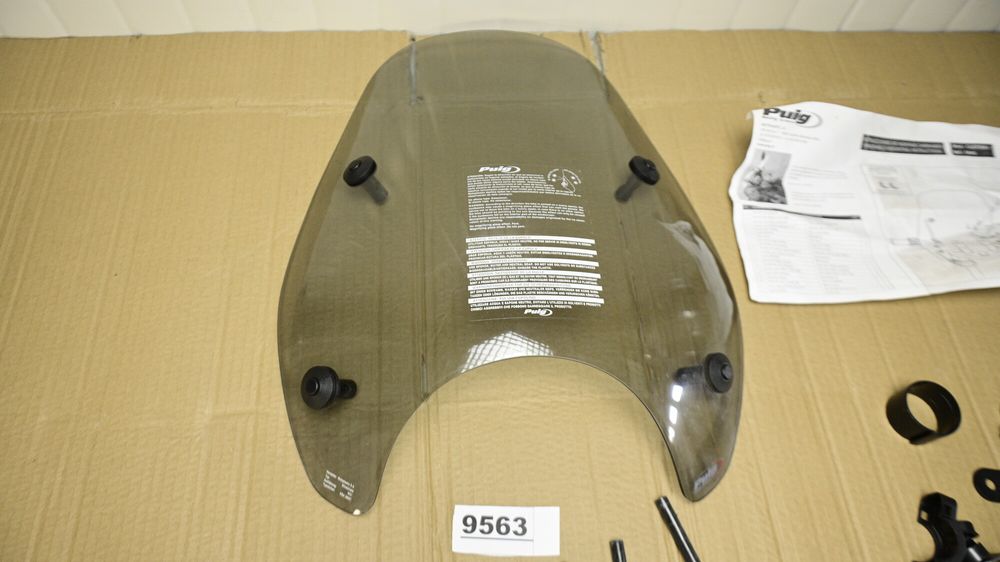 Parbriz Naked Puig 0840 Custom Universal Touring Prindere Ghidon