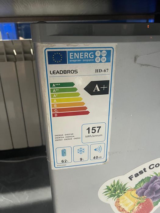 Продаю мини-холодильник Leadbros HD-67