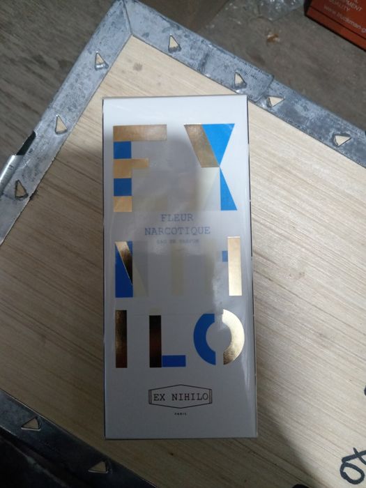 Духи 100 милилитров