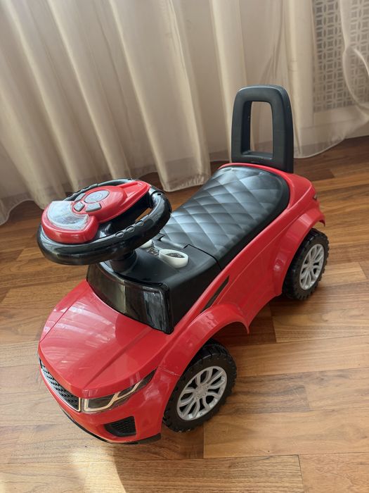 Продам детскую машинку в стиле Range Rover