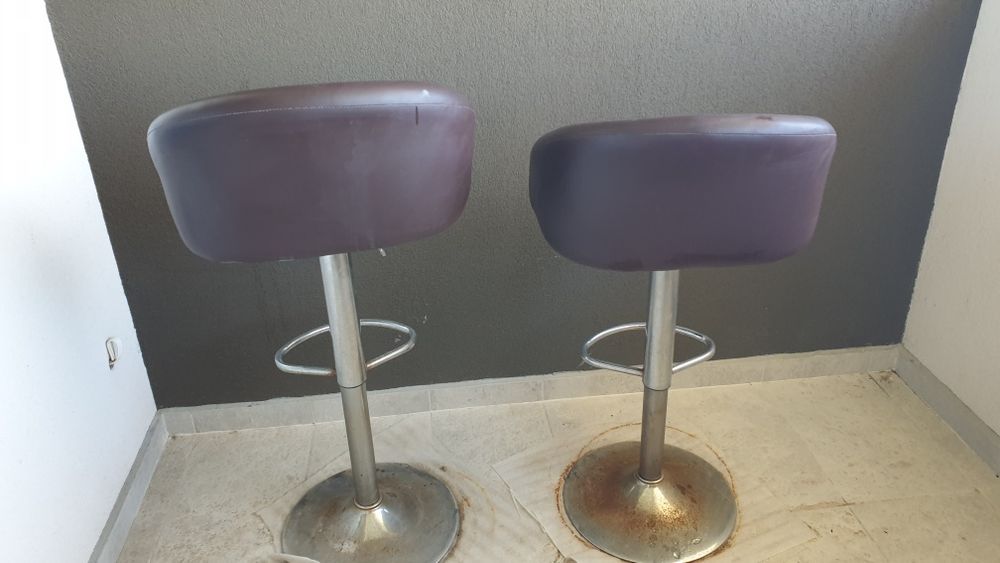 Щъркели, бар столове