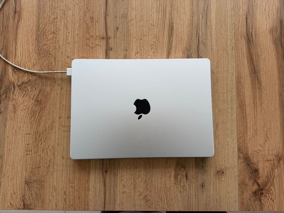 MacBook Pro 14" M2 PRO 12-Core CPU, 19-Core GPU, 16GB RAM, 1TB SSD