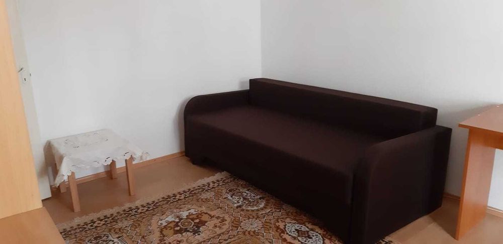 Inchiriez garsoniera V Aaron Sibiu 210 Eur