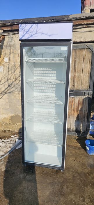 Холодильник продаётся