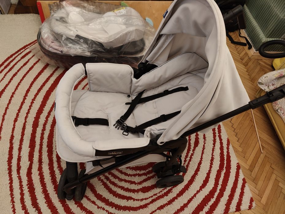 Carucior Chicco 3 in 1