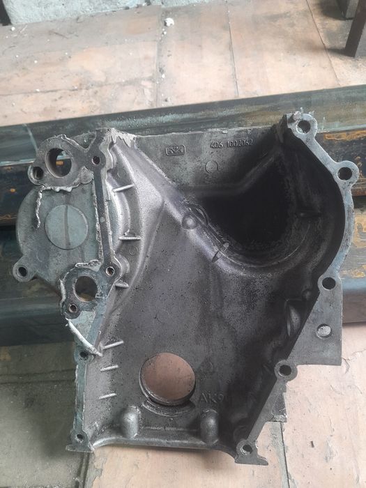 Продам крышка грм змз405-406