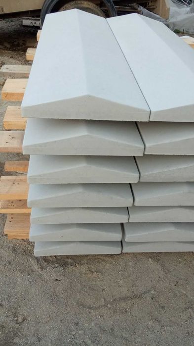 Capace Gard și Coame Gard din beton