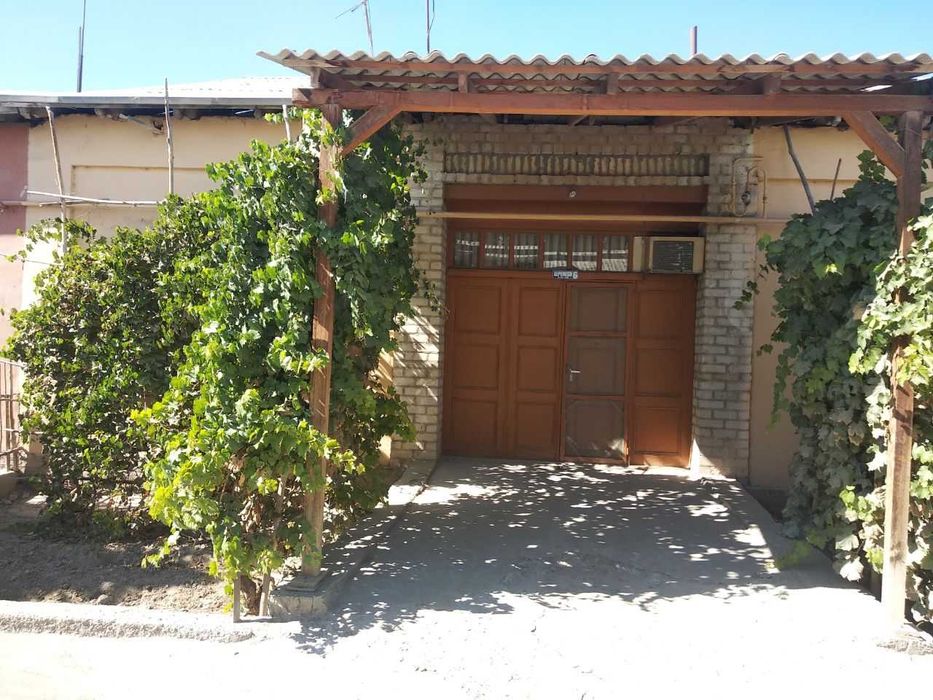 Hovli joy sotiladi narxi 65.000