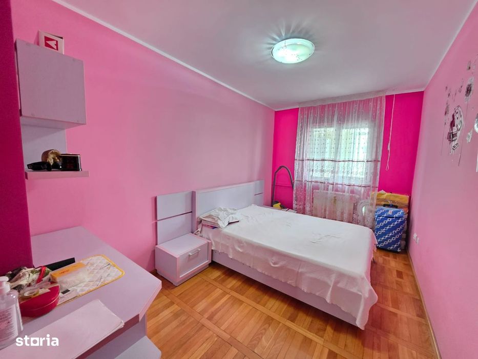 3 camere, decomandat, Bulevardul Roman Mușat, zonă ultracentrală