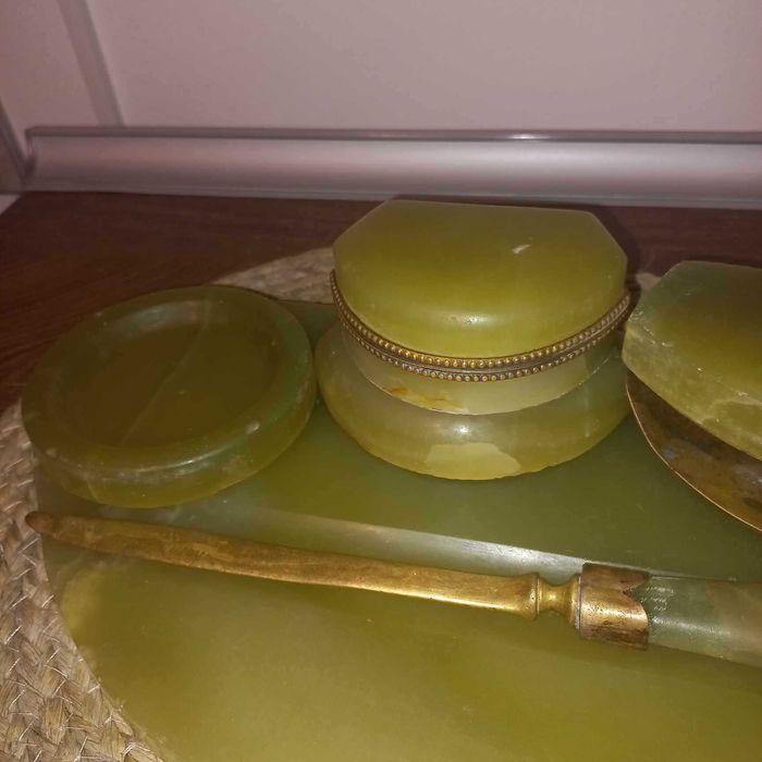 Мастилница от Зелен Оникс и Бронз