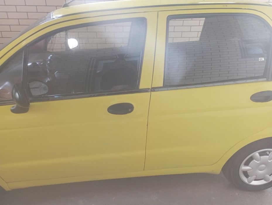 Матиз жёлтый хороший состояние