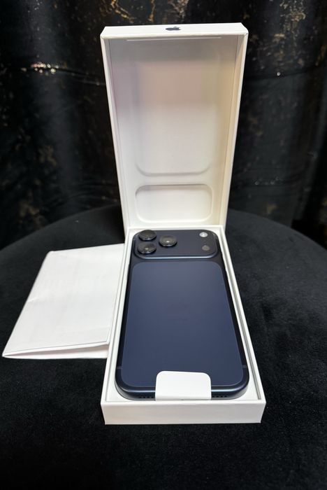 iPhone 17 Pro Max 1TB Neactivat