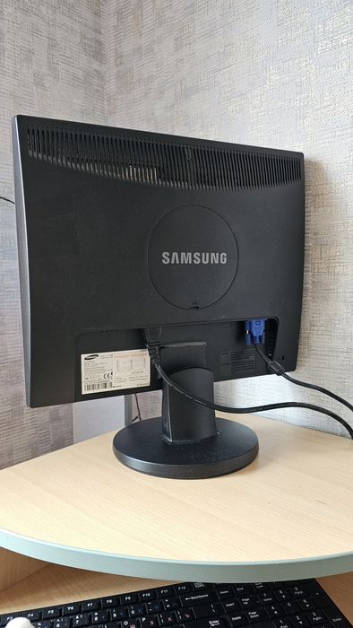 Samsung Монитор и Процессор