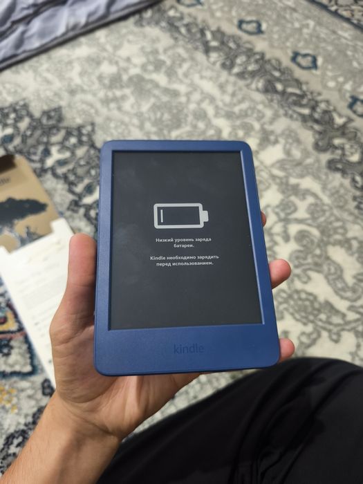 (e-reader) Amazon Kindle (11-avlod) — 6" 300 ppi, USB-C