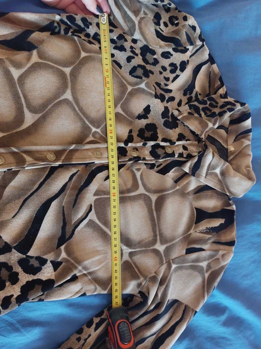 Bluza cu nasturi model leopard