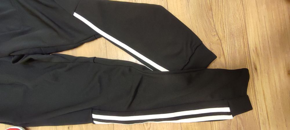 Adidas Адидас нови обувки