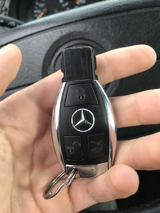 Вскрытие авто Есік ашу