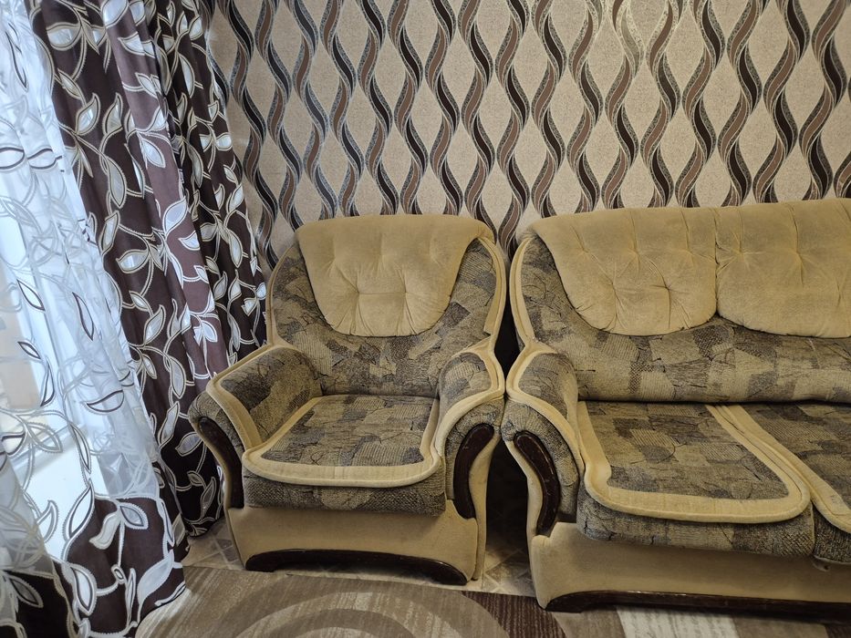 Отдам бесплатно диван