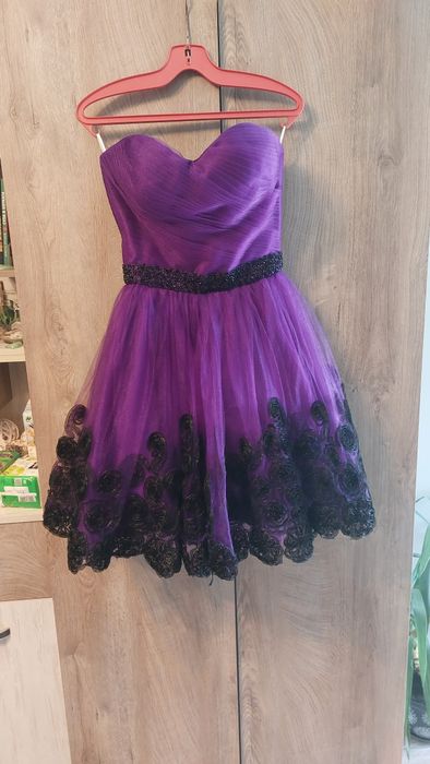 Къса Бална рокля