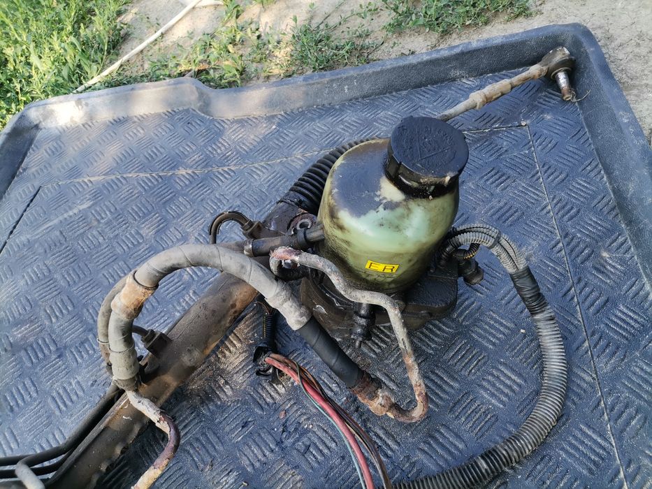 Pompă servo direcție casetă Opel Astra Zafira