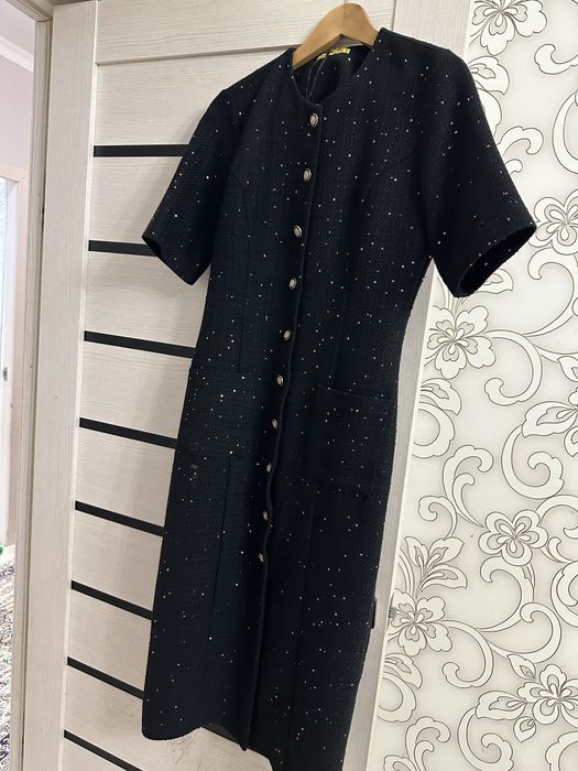 Платье женское м-л размер почти новое