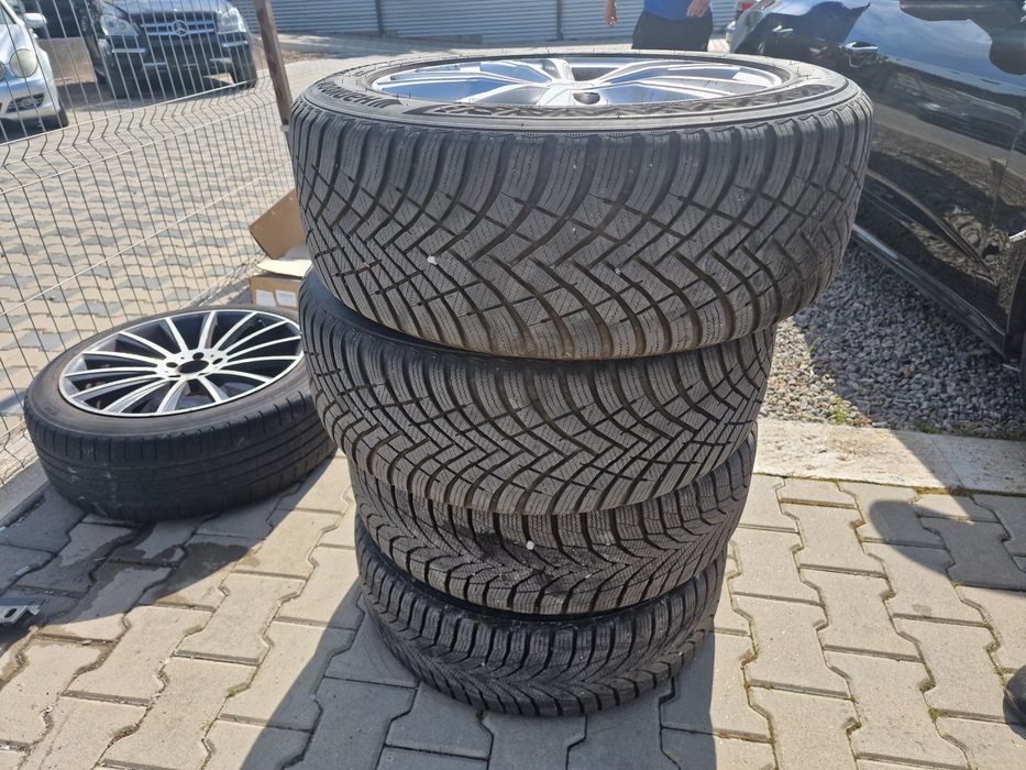 Гуми с Джанти за Mercedes E class W213 225/55 R17 Hankook 2022