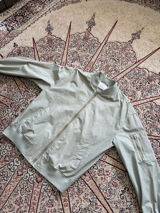 Продам куртку ZARA