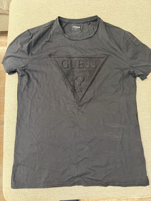 Мъжка черна тениска Guess S размер