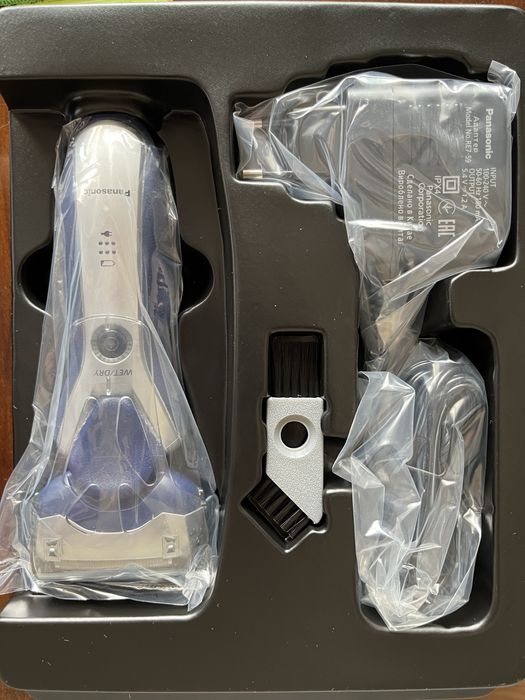 Бритва сеточная Panasonic ES-RT37