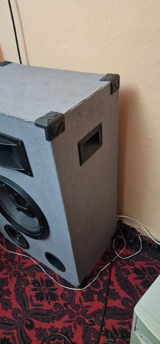 Мощна тонколона с 12" субуфер Kenwood 800W / 200W RMS