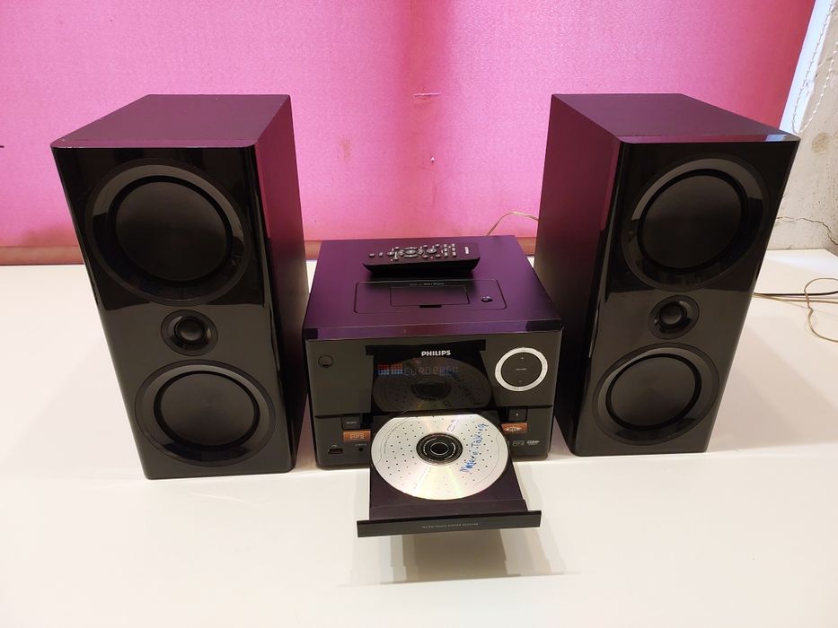 Sistem audio Philips.CD-MP3,tuner RDS,telecomandă. Perfect funcțional
