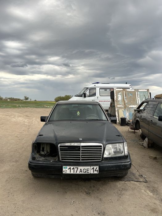 Продам или обменяю мерседес w124 е200