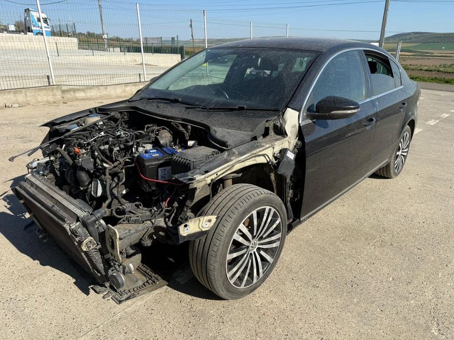 Dezmembrez Vw passat b7 2012 berlina negru lc9x 2.0 tdi CFFB cutie LNZ