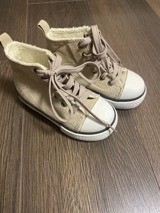 adidasi copii.         .