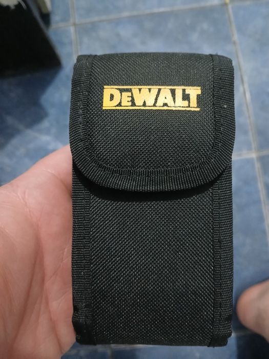 Telemetru Dewalt
