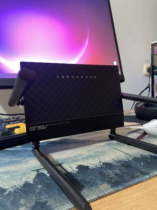 Роутер ASUS RT-1200