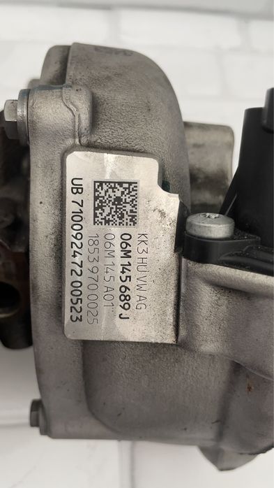 Турбо AUDI S4 S5 SQ5 06M145689J
