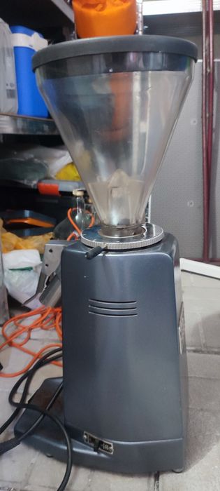 Професионална кафемашина Mazzer