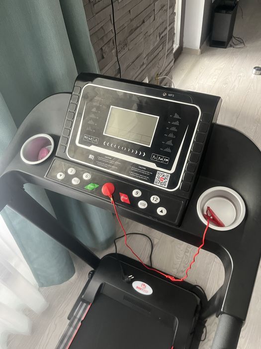 Banda alergat Bodyfit Z2000 aproape noua