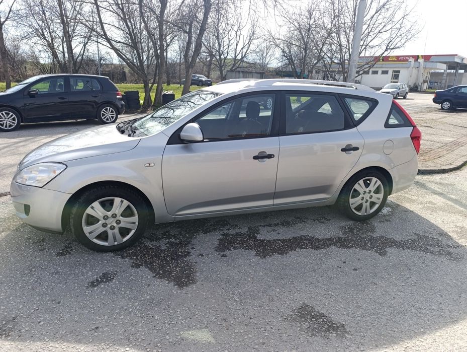 Kia ceed 1.4i 2009г