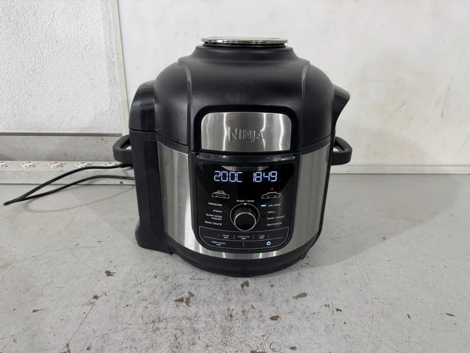 Мултикукър Ninja Foodi 7.5L