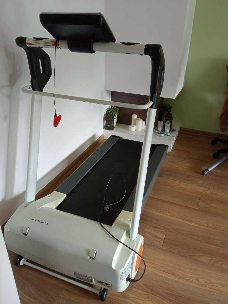 reebok i run treadmill re 14301