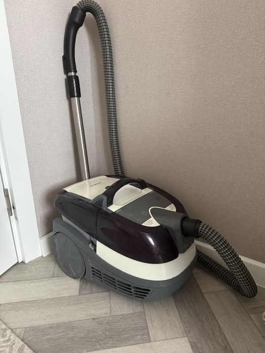 Продается пылесос