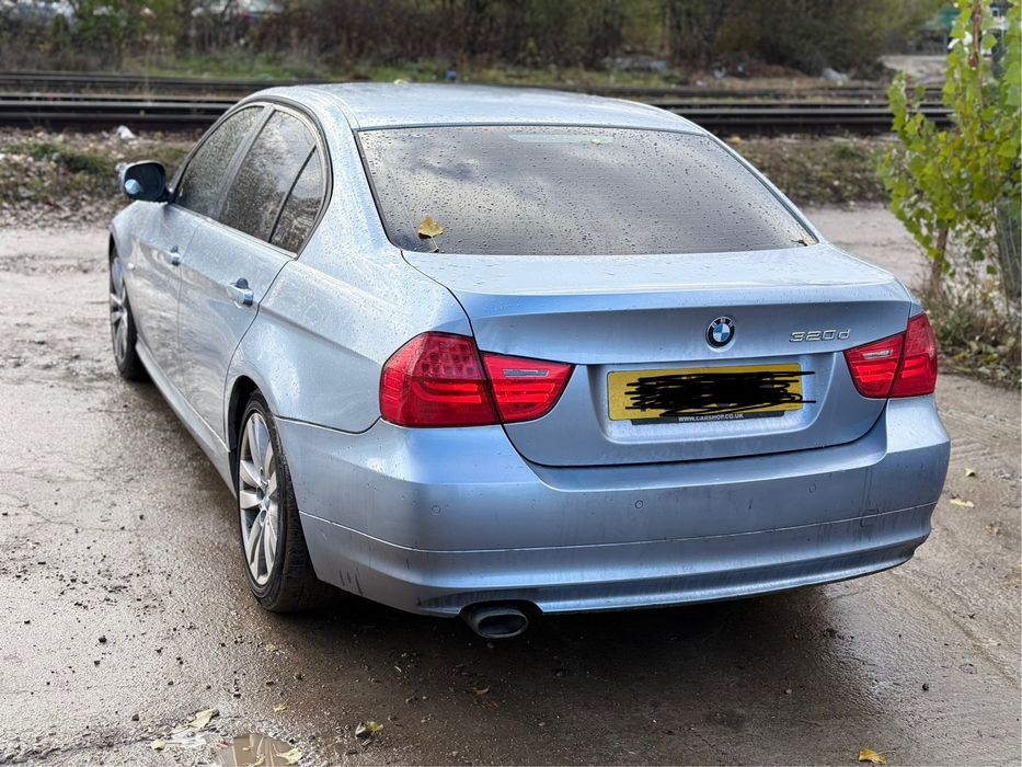 Bara spate bmw e90 haion stopuri bmw e90 lci