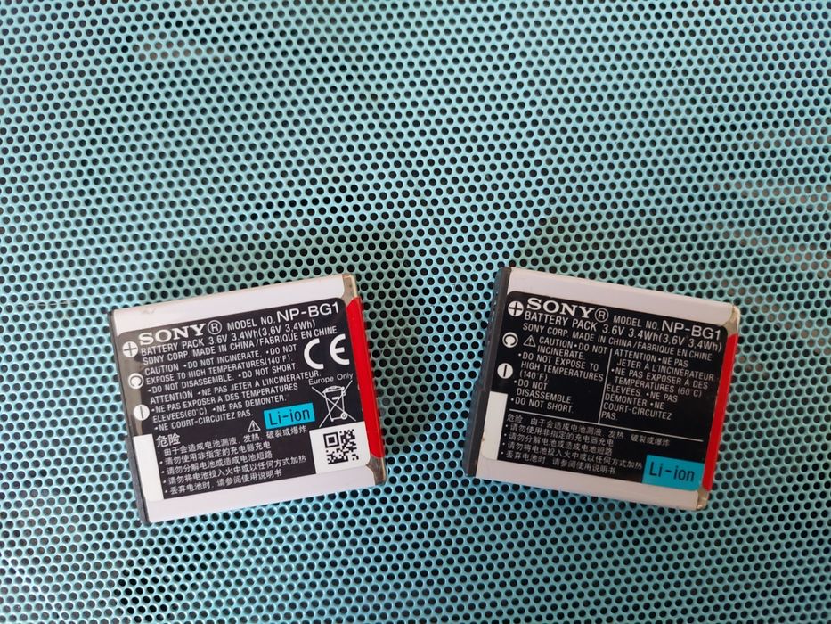 Зарядни и батерии sony Li-on NP-BG1
