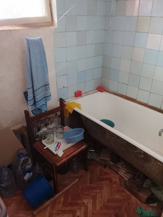 Продаю свою квартиру, дом Быта, Ялангач, Мирзо Улугбека, 3/4/4