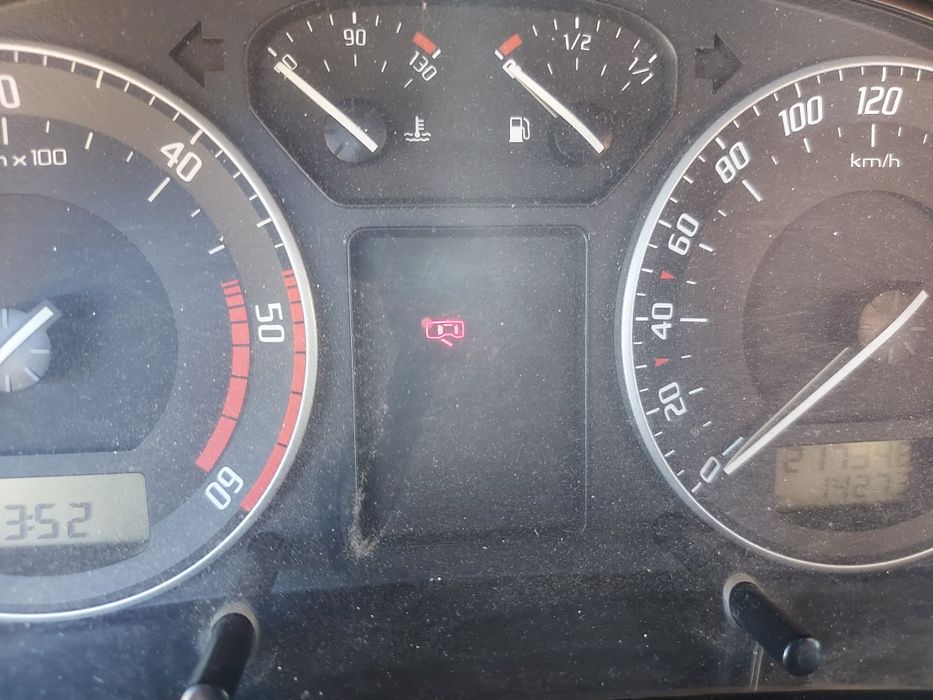 Skoda Superb an 2008
