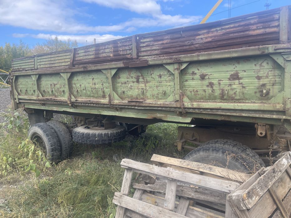 Продам прицеп на камаз