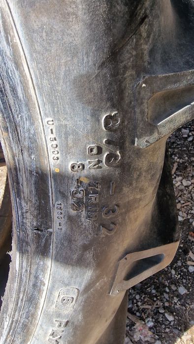 Cauciuc AGRI 8.3-32  marca Vredestein